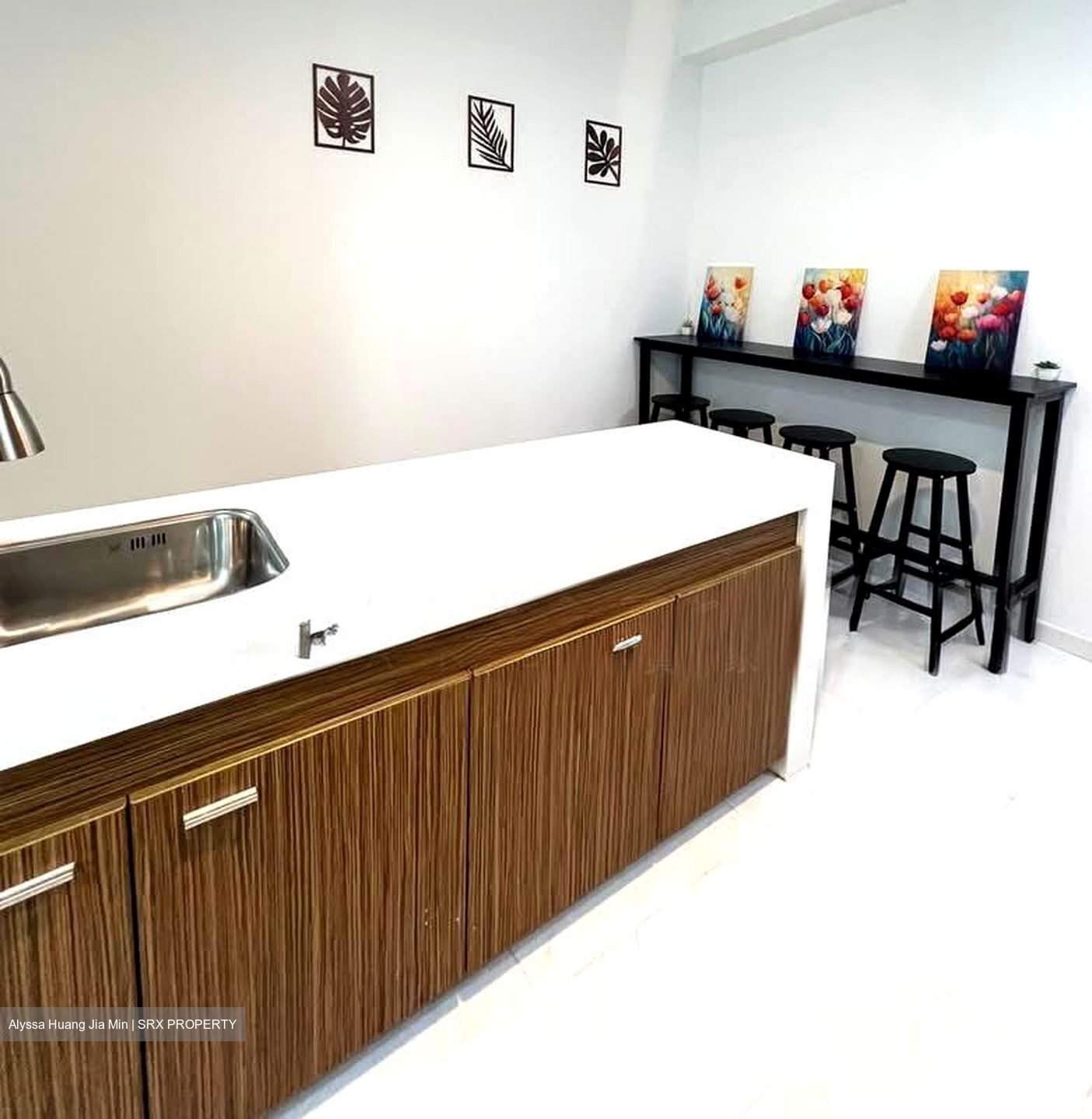 The Lakeshore (D22), Condominium #563315071